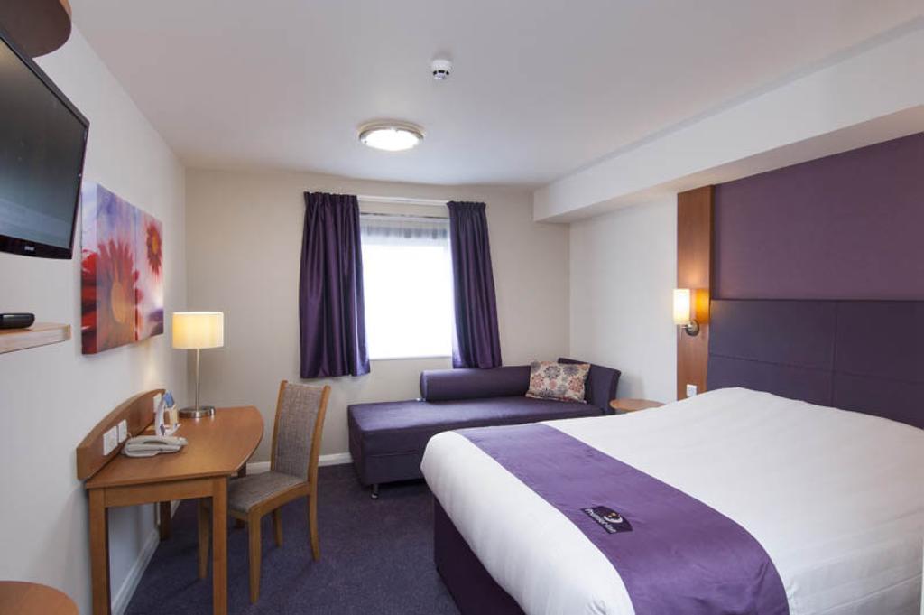 Premier Inn Newcastle City Centre Millennium Bridge Zimmer foto