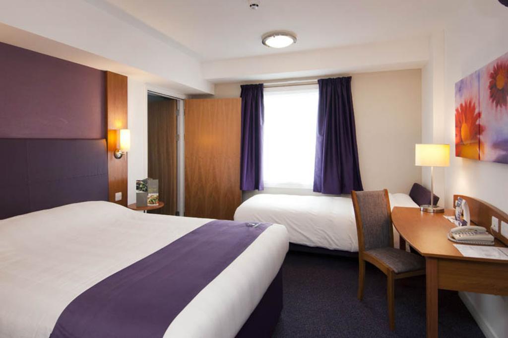 Premier Inn Newcastle City Centre Millennium Bridge Zimmer foto